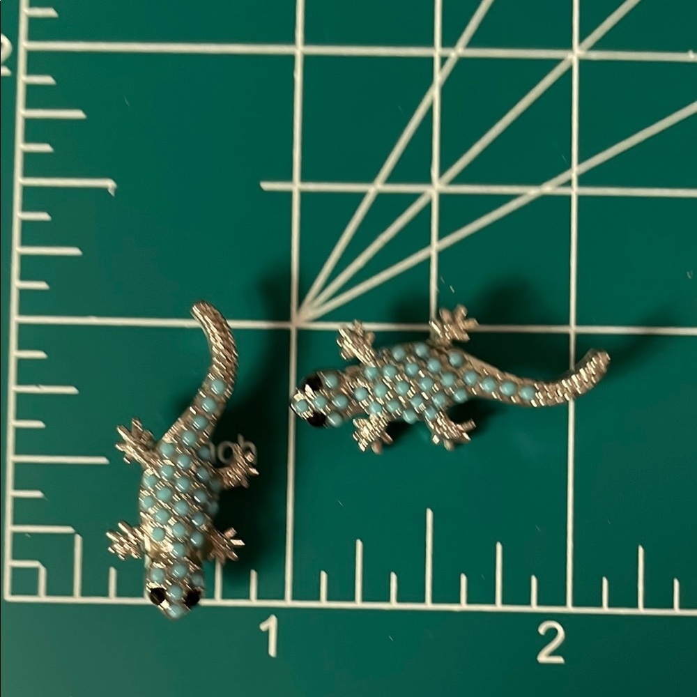 10 Blue and Silver Reptile Charm